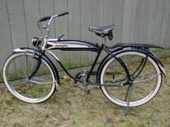 1941 Roadmaster Black GC 2.jpg