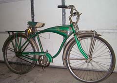 1957 Schwinn Jaguar MkII green.jpg