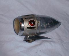 Delta Horn Light with long cone 1.jpg