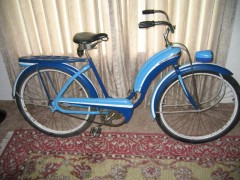 1941 Colson Bullnose girly blue 1.jpg