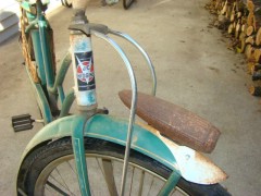 bettys bike 002.JPG