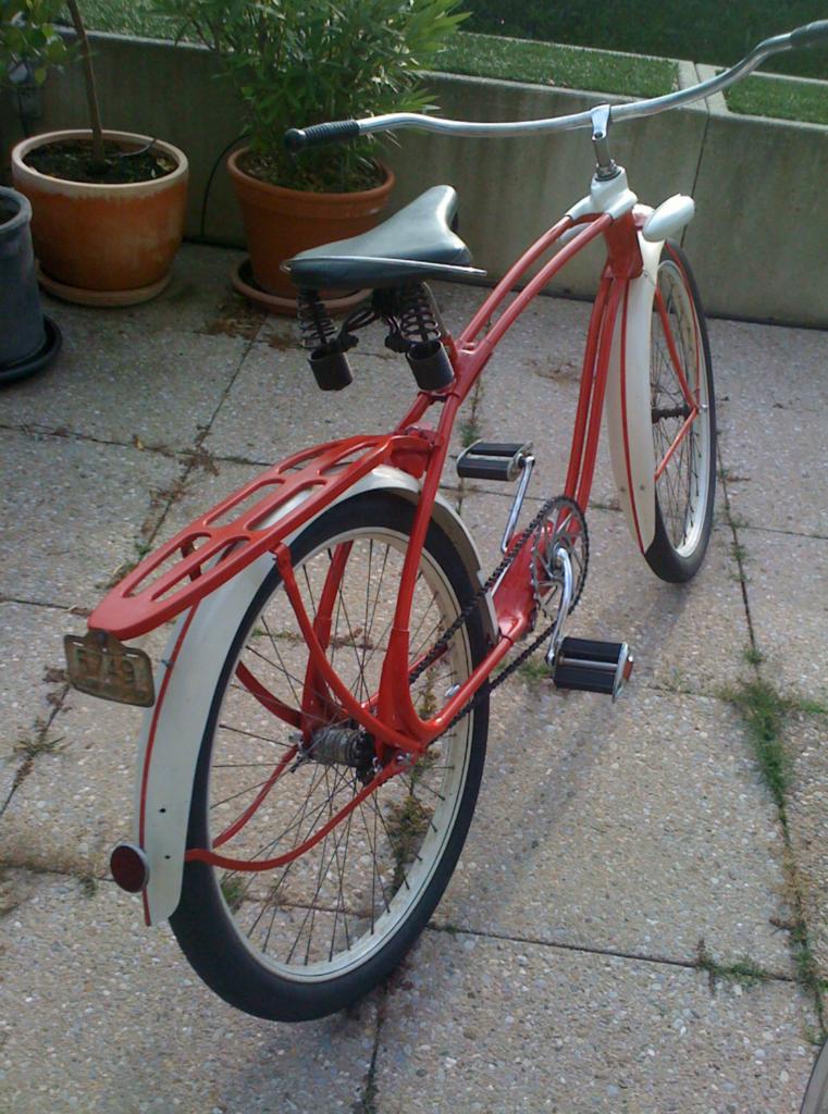 Repro pod rack mount horn battery holder for vintage Elgin Twin Bar bicycle 